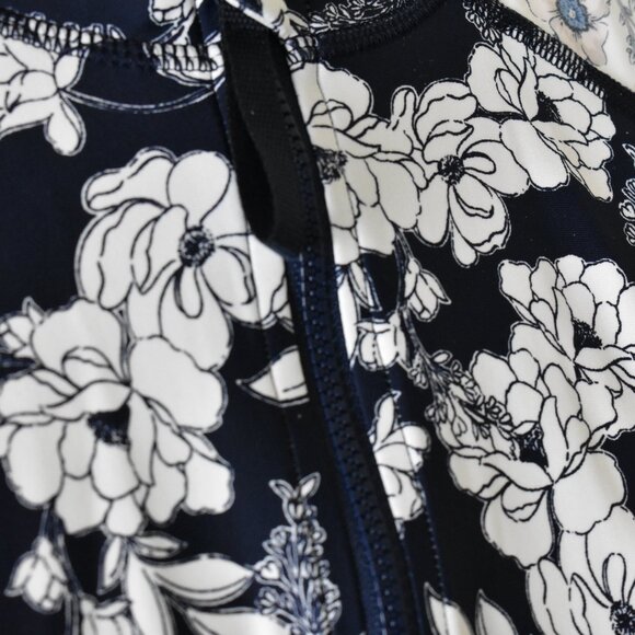 J.CREW Top 3X Floral Print Long Sleeve 1/2 Zip Front Machine Wash - Picture 3 of 6